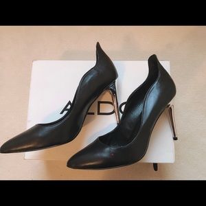 Aldo black stilettos